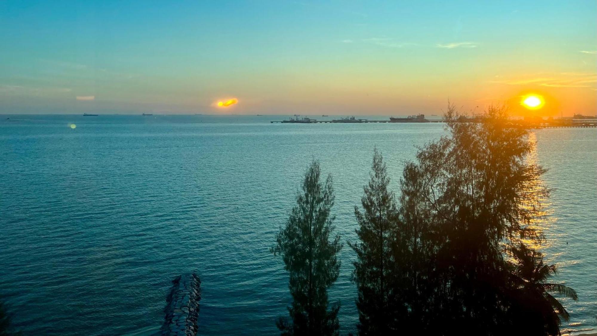 Mutiara Melaka Beach Resort Condominium,Pantai Puteri Melaka Ngoại thất bức ảnh